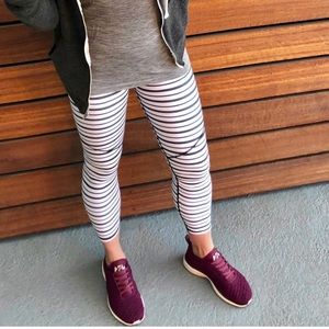 Chill by Will Black & White Leggings